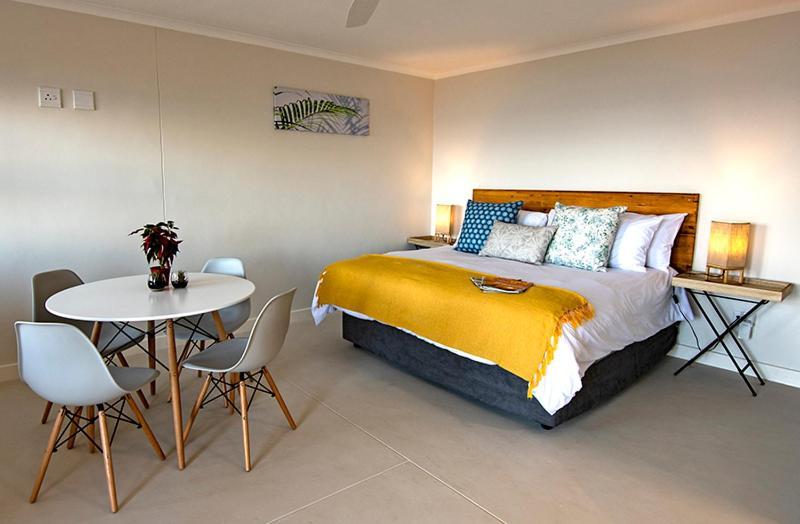 The Tides Bed & Breakfast Simon's Town Exterior photo