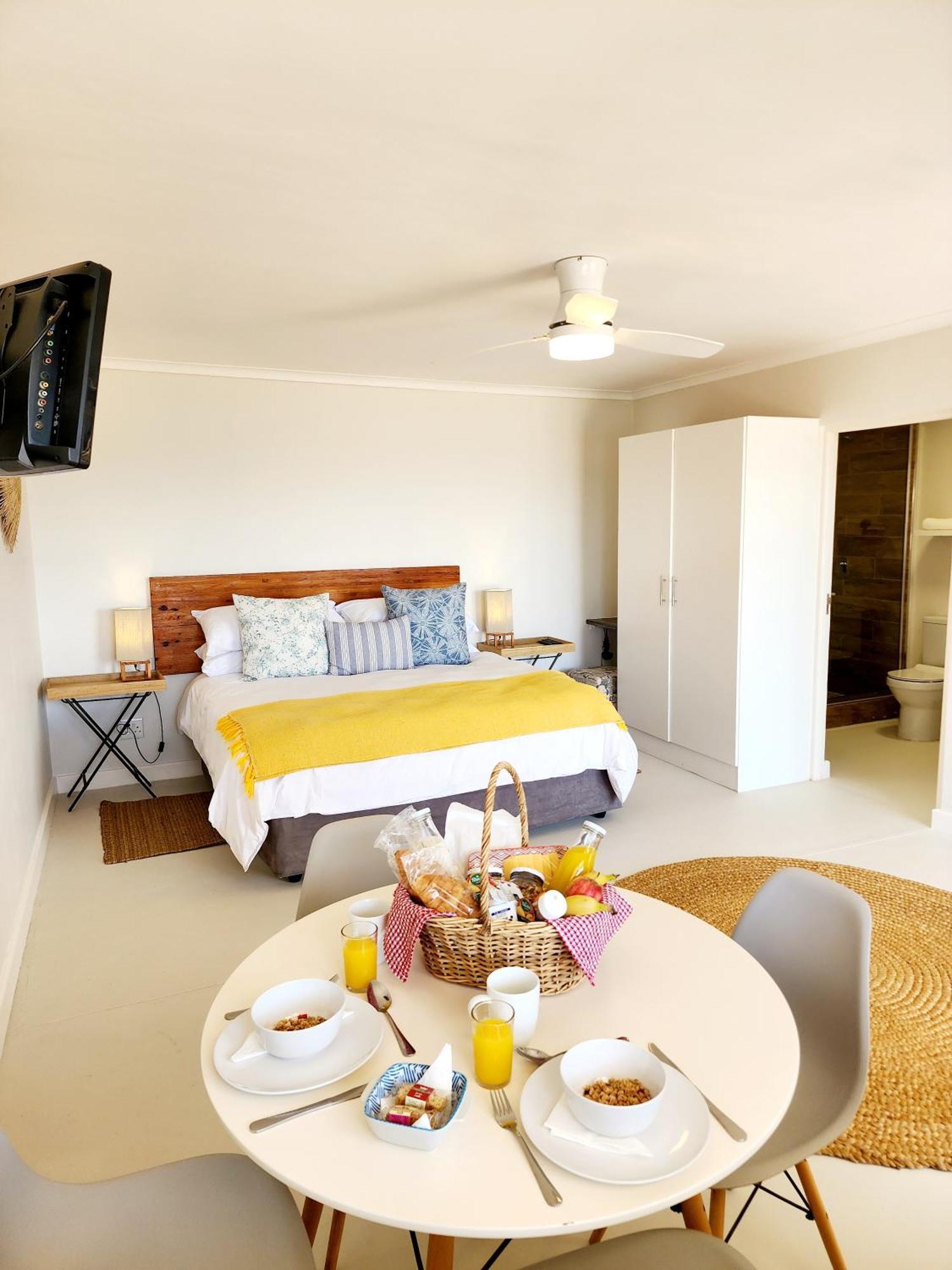The Tides Bed & Breakfast Simon's Town Exterior photo